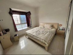 聚宝苑B区 2房2厅1卫 拎包入住