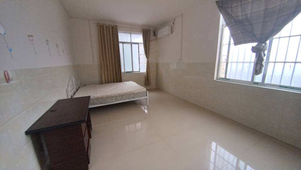 龙景街一房一厅出租领包入住 龙景街一房一厅出租领包入住