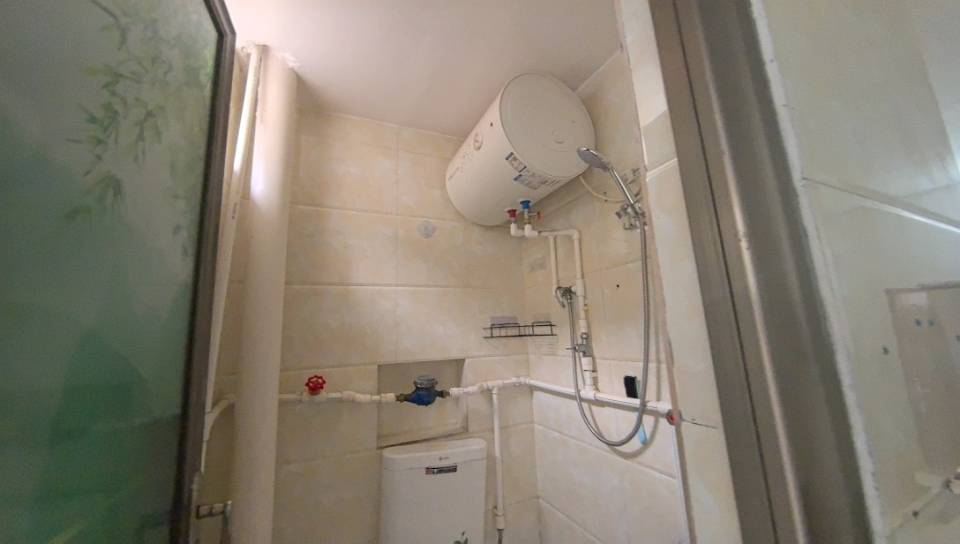 龙景街一房一厅出租领包入住 龙景街一房一厅出租领包入住