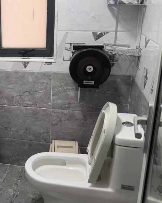 恒宁城市广场2房招租1600元 恒宁城市广场2房招租1600元