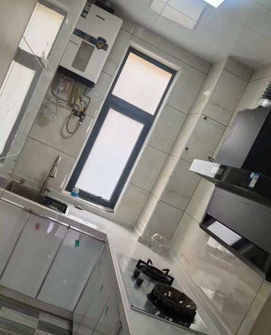 恒宁城市广场2房招租1600元 恒宁城市广场2房招租1600元