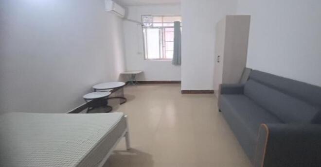 龙景乾亨大单间出租领包入住 龙景乾亨大单间出租领包入住